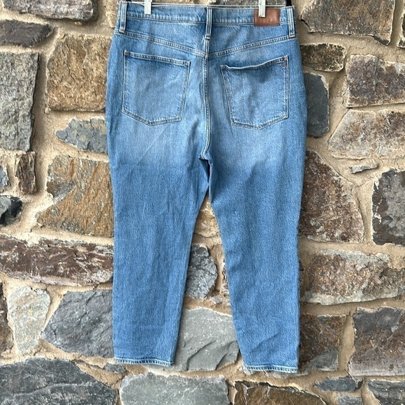 NWT MADEWELL The Plus High-Rise Slim Boyjean in Neal Wash: TENCEL Denim Size 32P - Picture 6 of 9